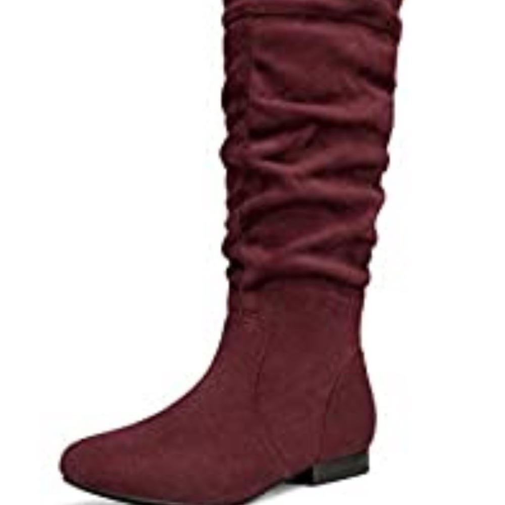 SOLD Burgundy boots that look just like in photo, excellent condition